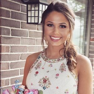 Meet your Posher, Camryn